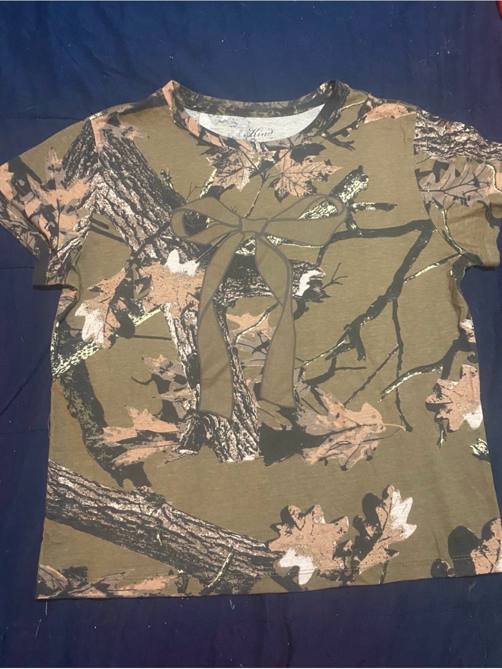 Camo Bow-Front Tee - Olive Green